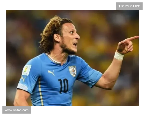 全面解析曼联名将弗兰在赛场上最实用且高效的关键技能特点表现力 全面解析曼联名将弗兰在赛场上最实用且高效的关键技能特点表现力